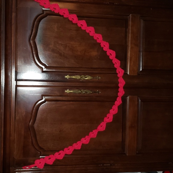Crochet Red Hearts Garland - Picture 1 of 4